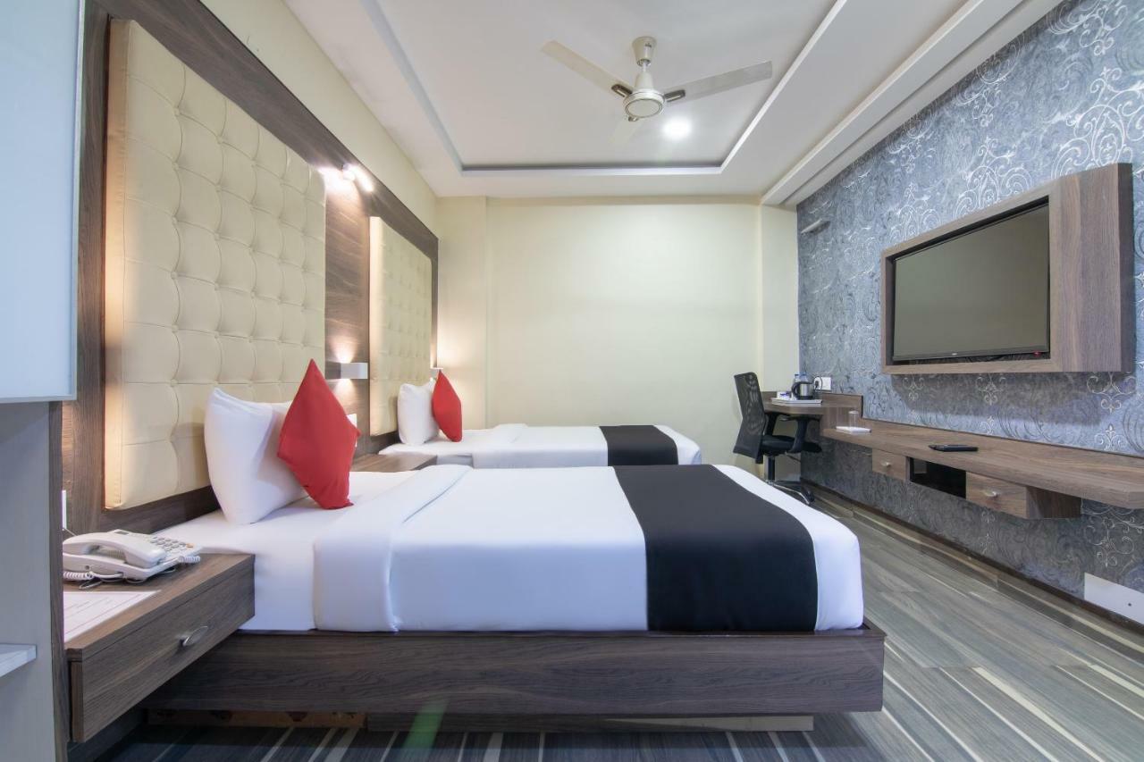 แคปิตัล โอ 18788 ฟีนิกซ์ โฮเต็ล แอนด์ รีสอร์ต Hotel บังกาลอร์ ภายนอก รูปภาพ